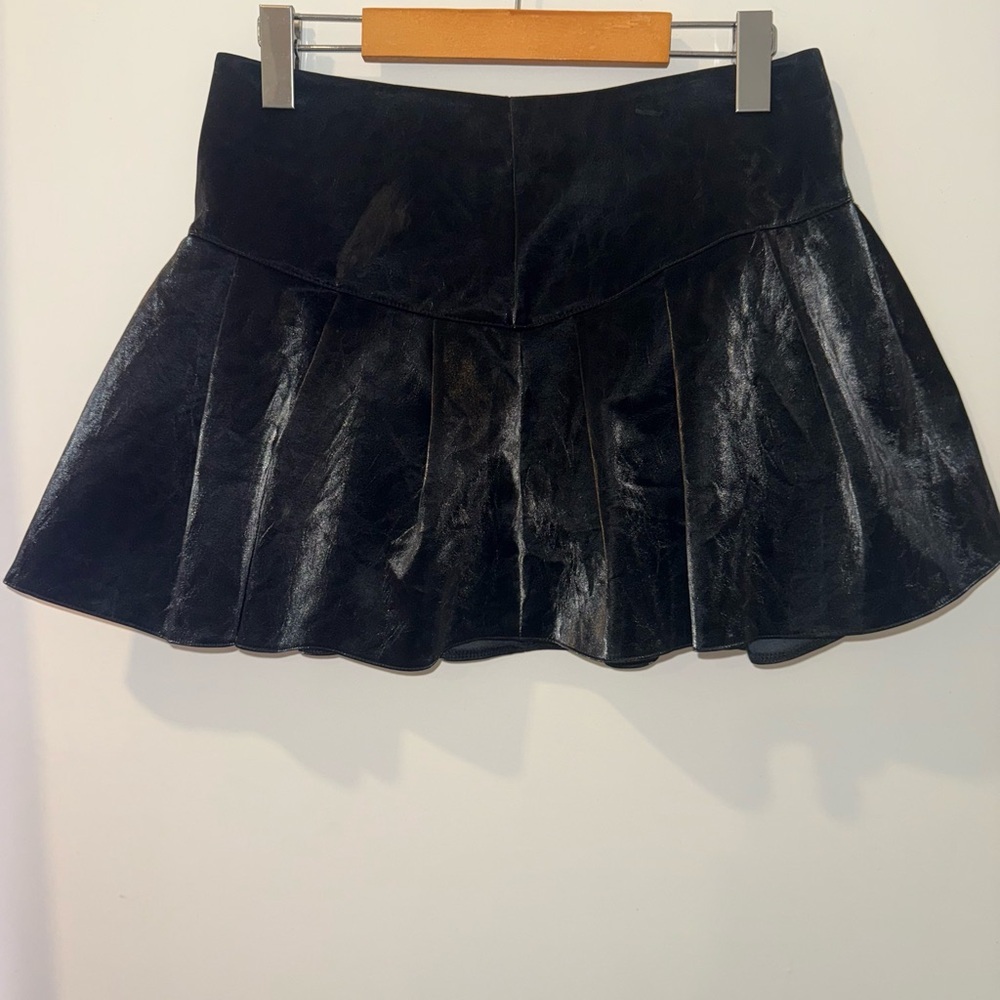 Elegant Black Women's Skirt